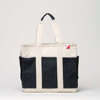 Pocket Tote 8-Pocket Carrying Tote